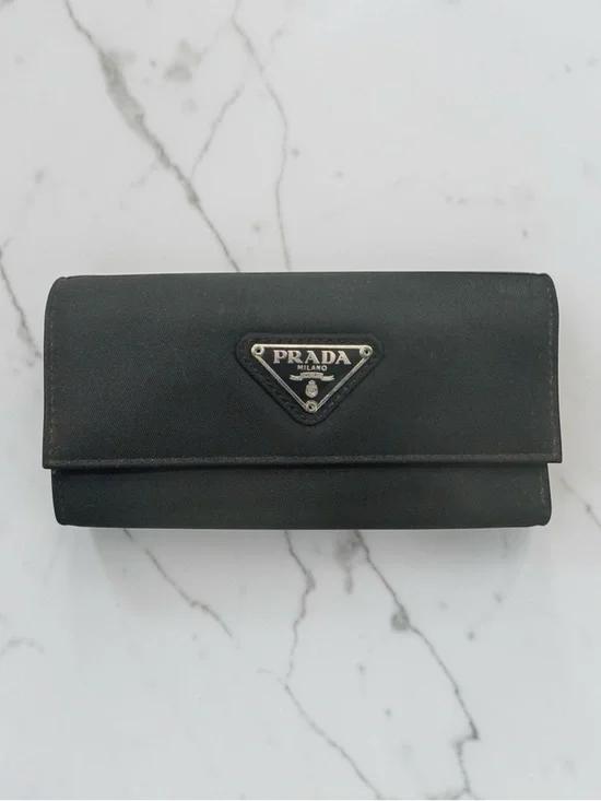 PRADA Vintage Black Tessuto Nylon 6-Key Holder Wallet - Made in Italy - Picture 1 of 8